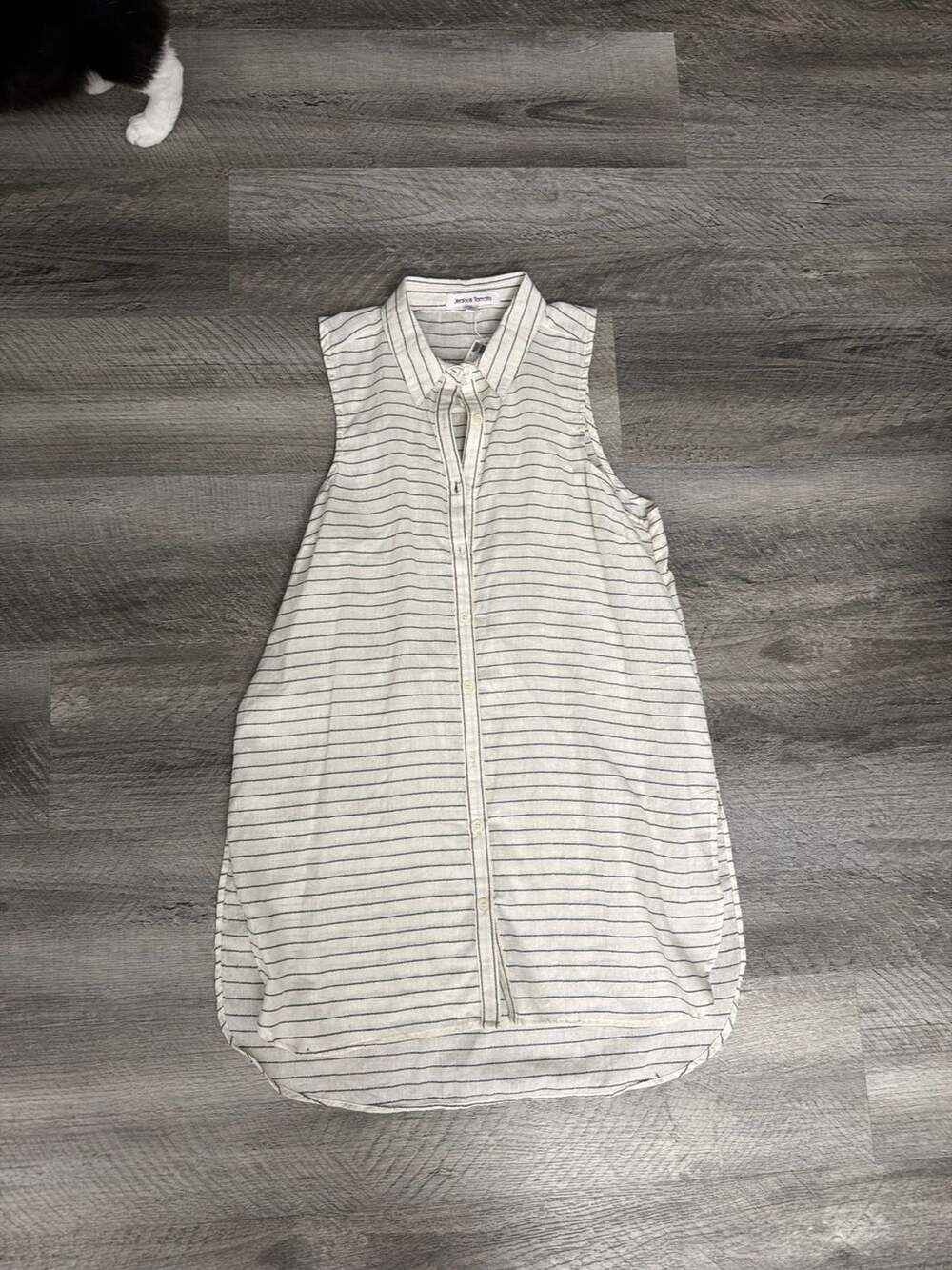 Jealous Tomato 100% Cotton White Sleeveless Button Down Striped Tunic top